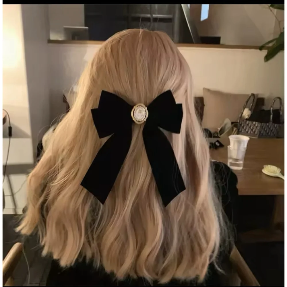 Black Velvet Pearl‎ Rose Bow Hair Clip